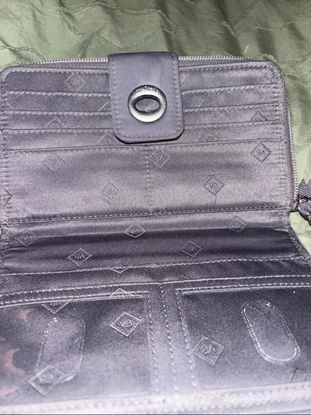 Quilted gray Vera Bradley Women's Zip-Around Wallet with front closure - Picture 4 of 6
